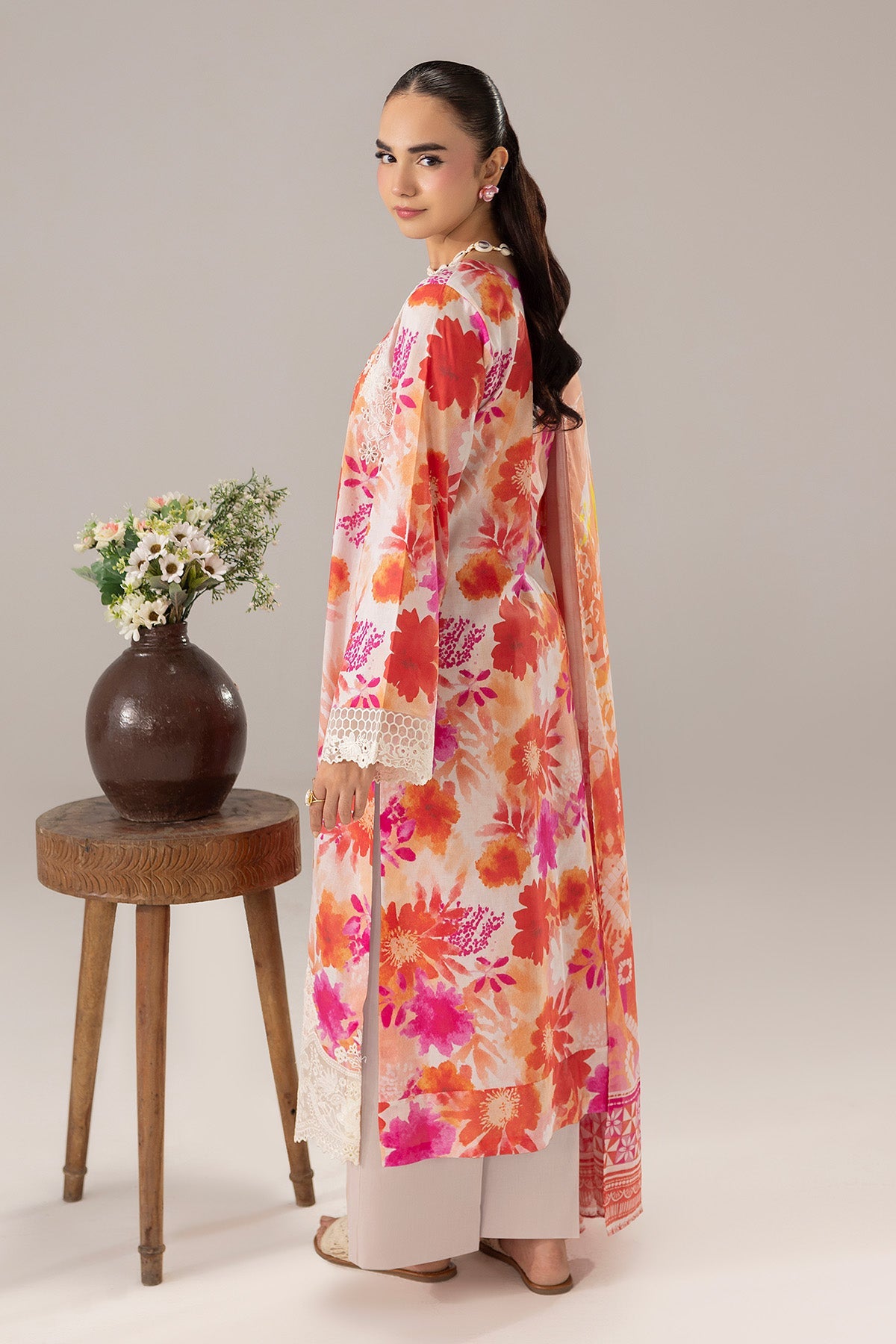 6134-FLORENCE EMBROIDERED LAWN STITCHED