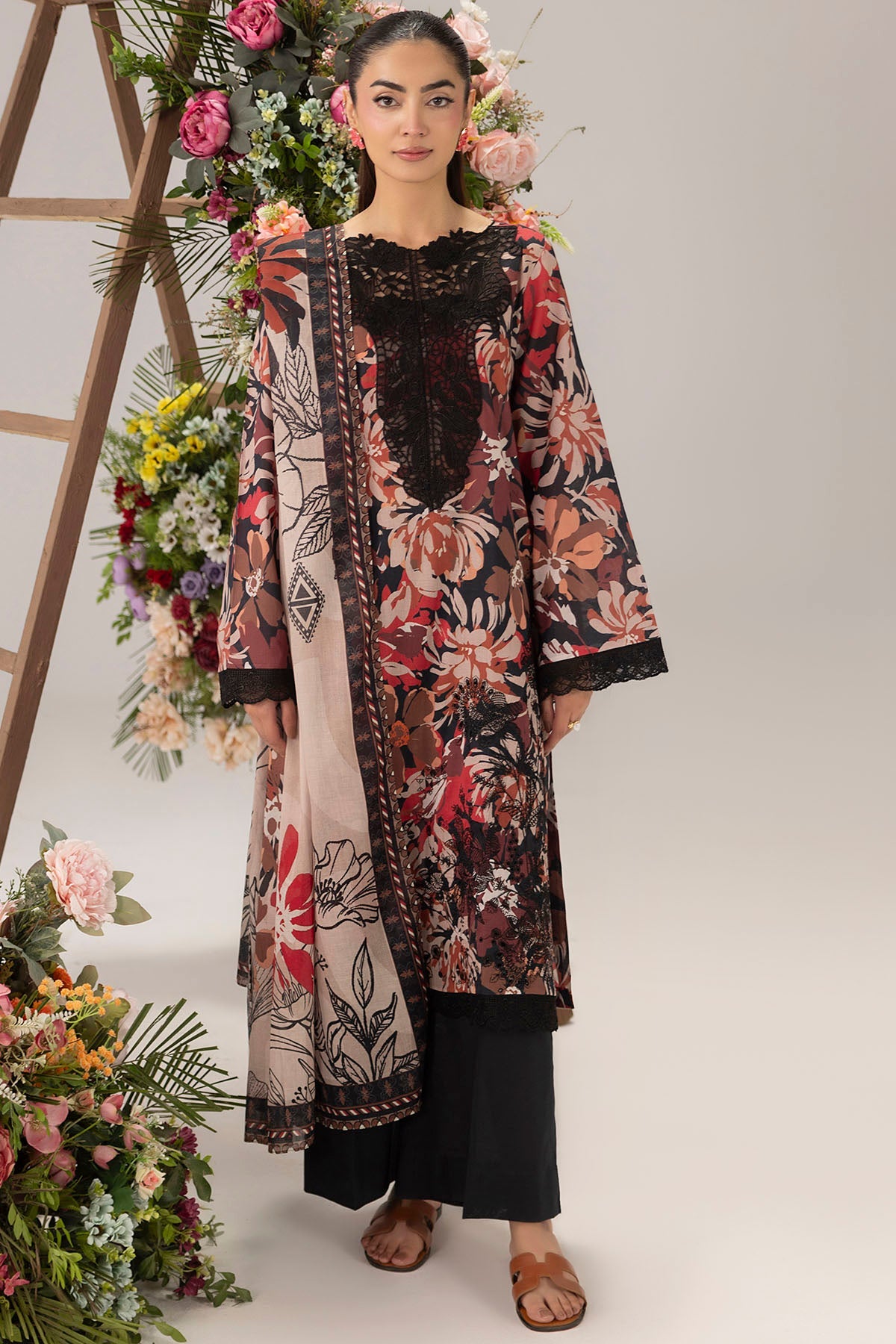 6136-ROSIE EMBROIDERED LAWN STITCHED