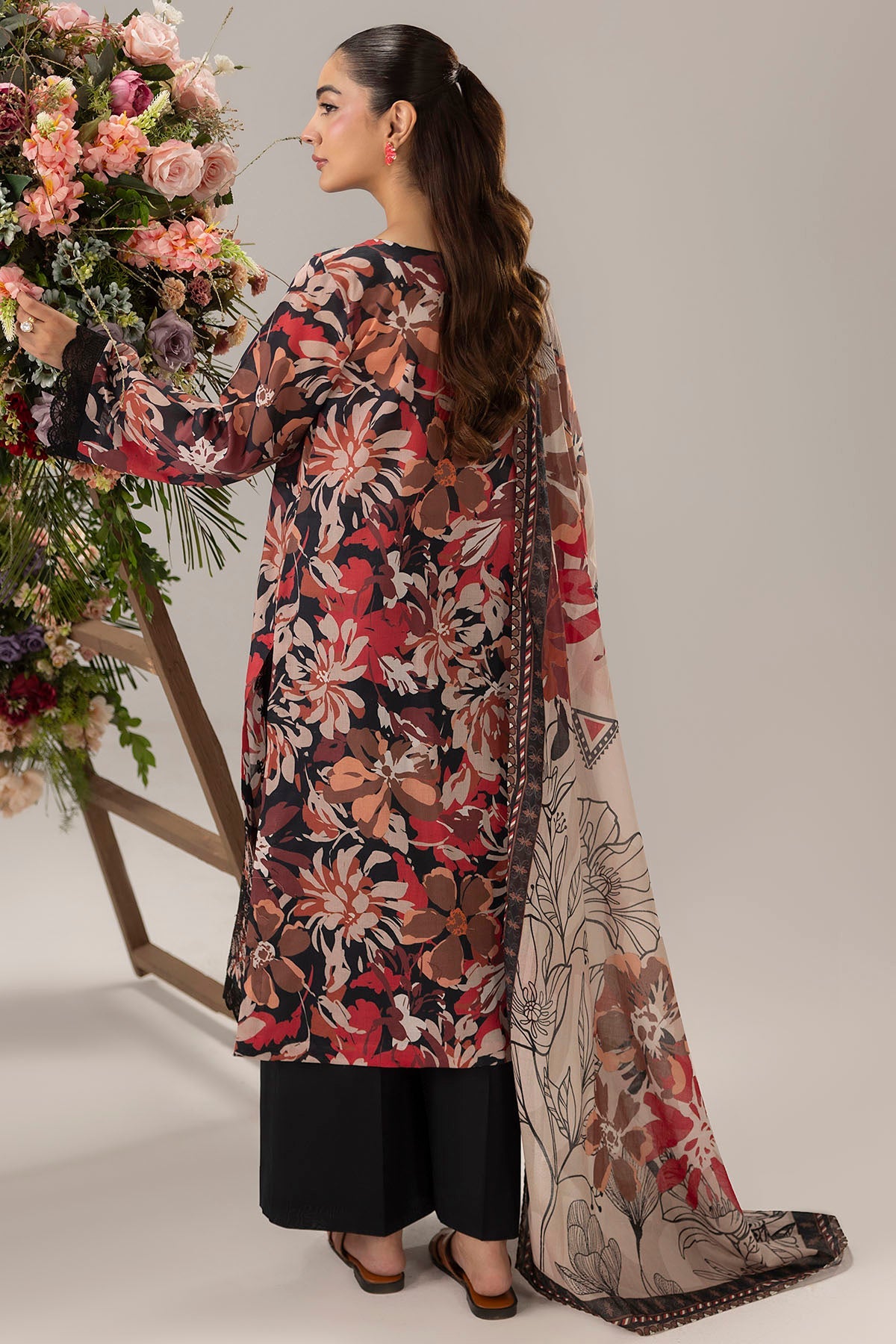 6136-ROSIE EMBROIDERED LAWN UNSTITCHED