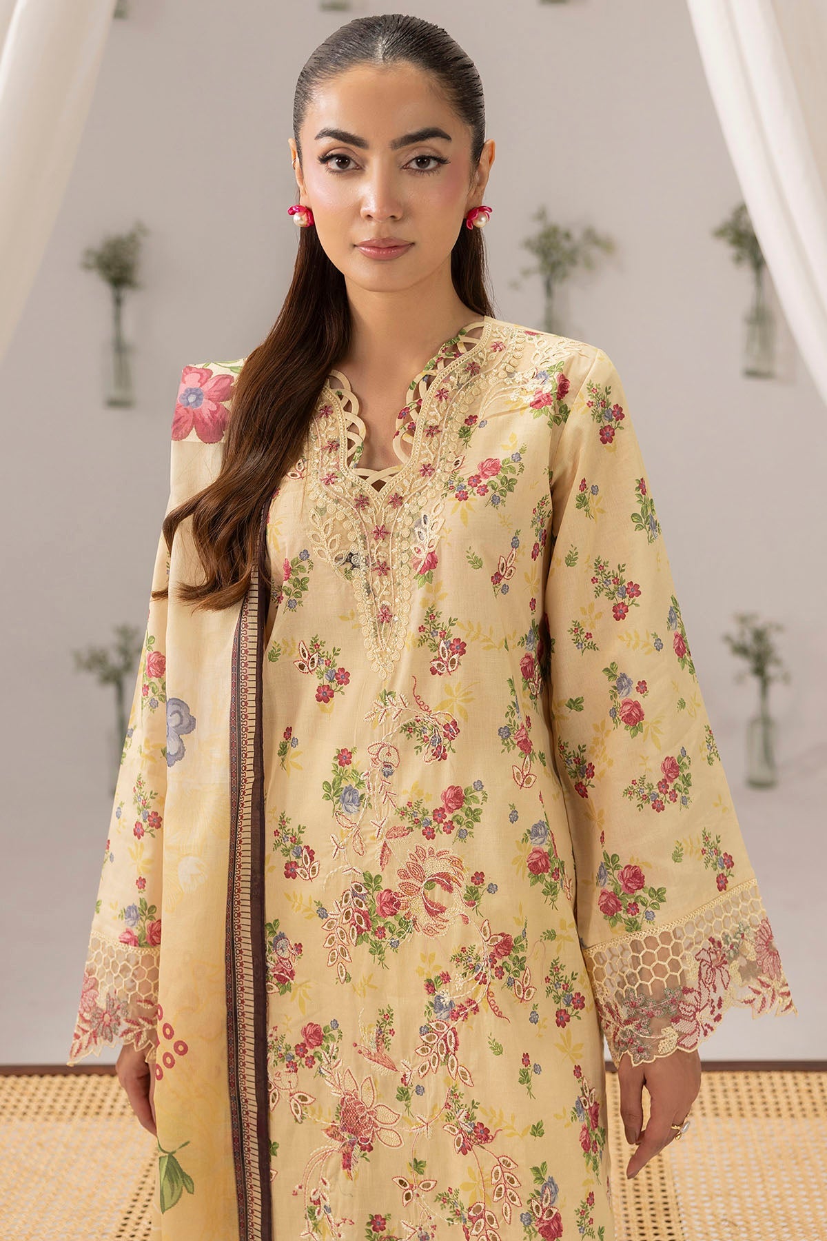 6137-LYLA EMBROIDERED LAWN UNSTITCHED