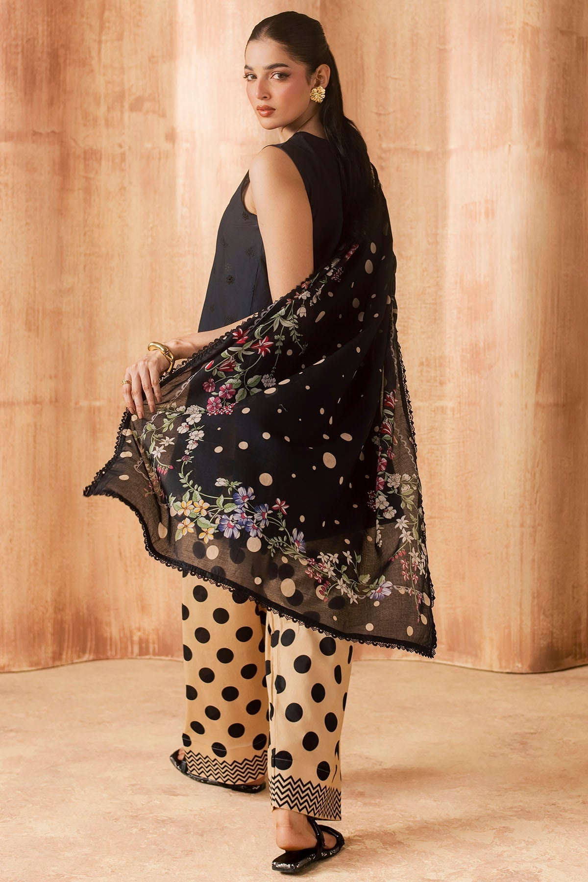 6144-CILIEGIA EMBROIDERED LAWN UNSTITCHED