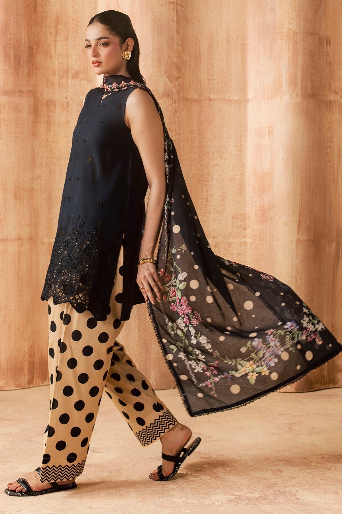 6144-CILIEGIA EMBROIDERED LAWN UNSTITCHED