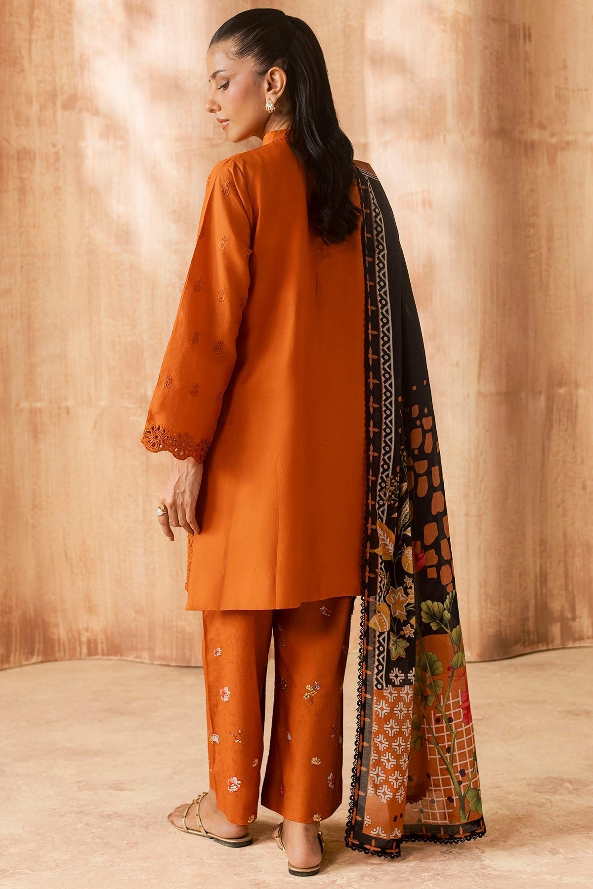 6148-MULBURRY EMBROIDERED LAWN UNSTITCHED