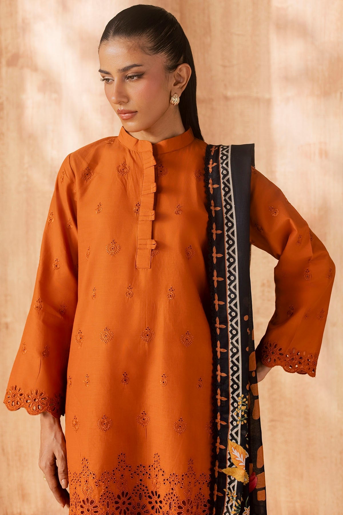 6148-MULBURRY EMBROIDERED LAWN UNSTITCHED