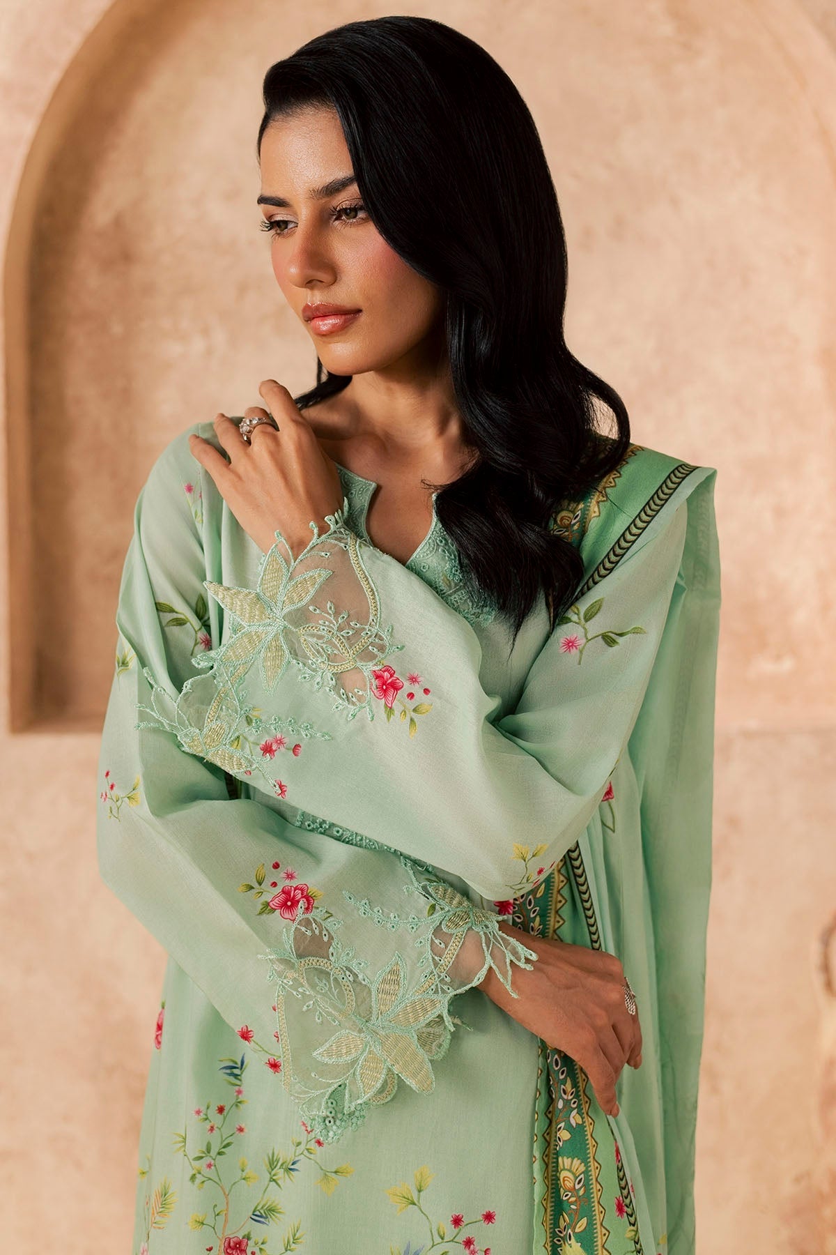6155-LILA EMBROIDERED LAWN STITCHED