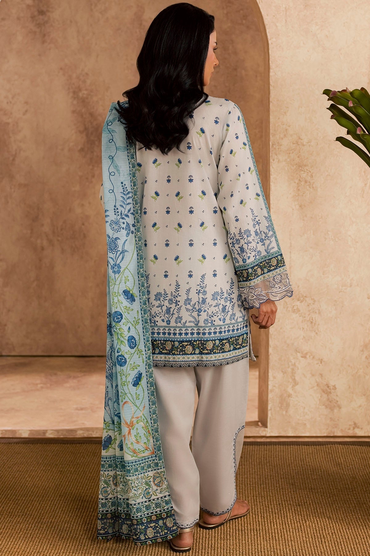 6157-CELIA EMBROIDERED LAWN STITCHED