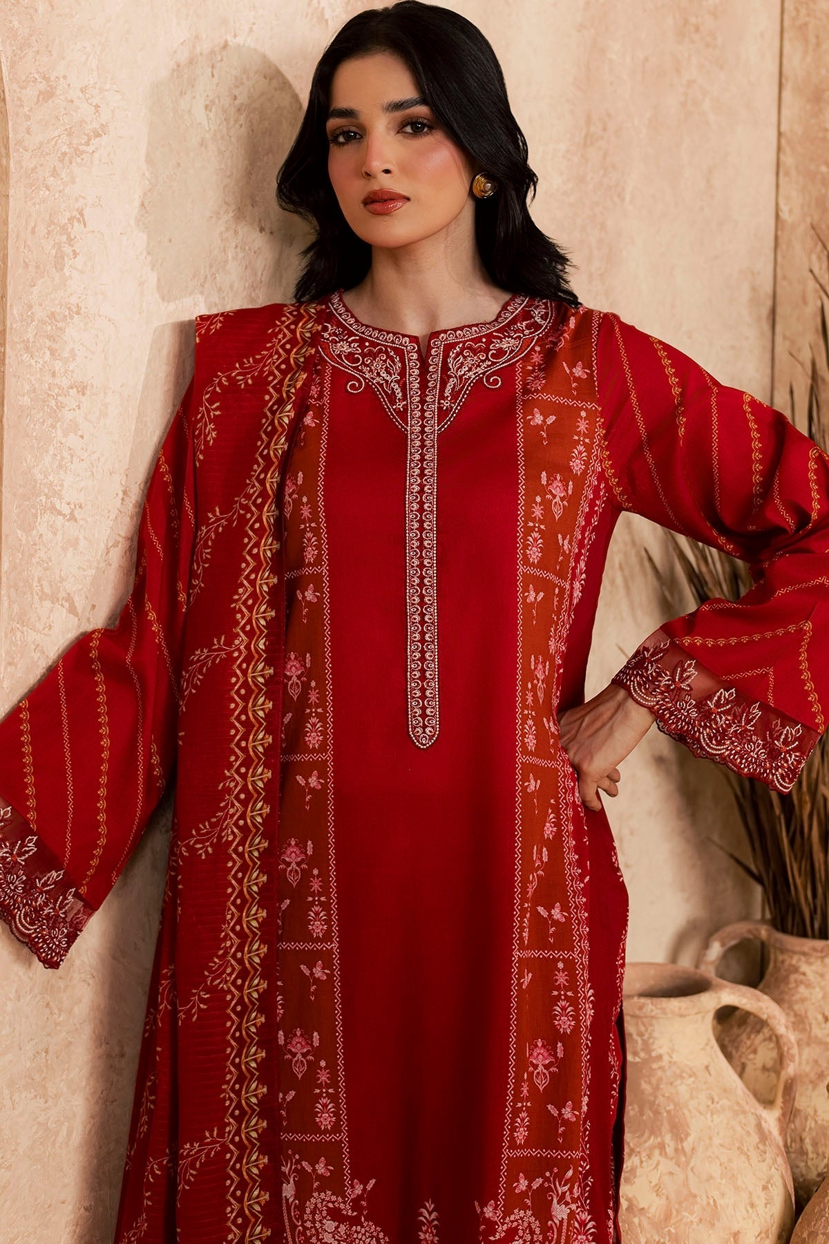 6160-IVRA EMBROIDERED LAWN UNSTITCHED