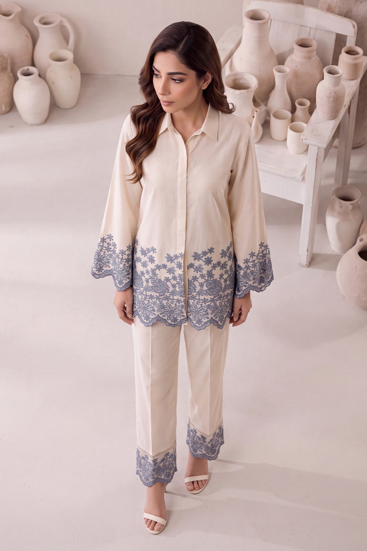 6168-YASHFA EMBROIDERED LAWN STITCHED