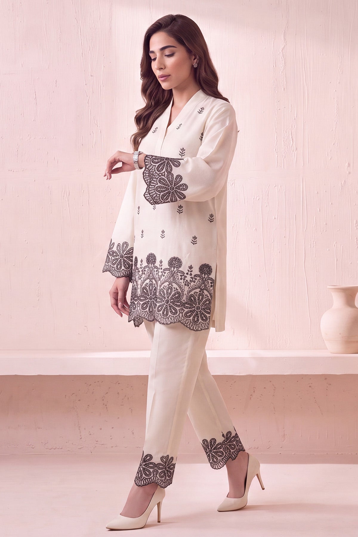 6187-MAYRA EMBROIDERED LAWN STITCHED