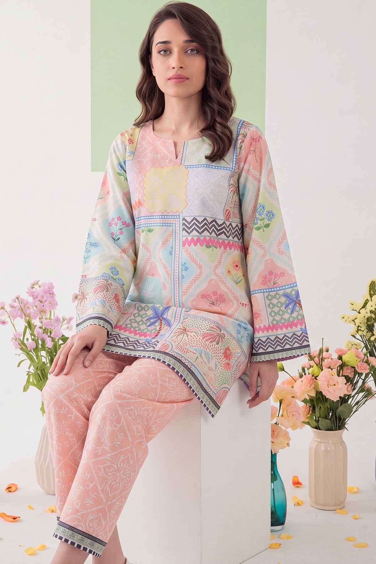 6202-REINE DIGITAL PRINTED CAMBRIC STITCHED