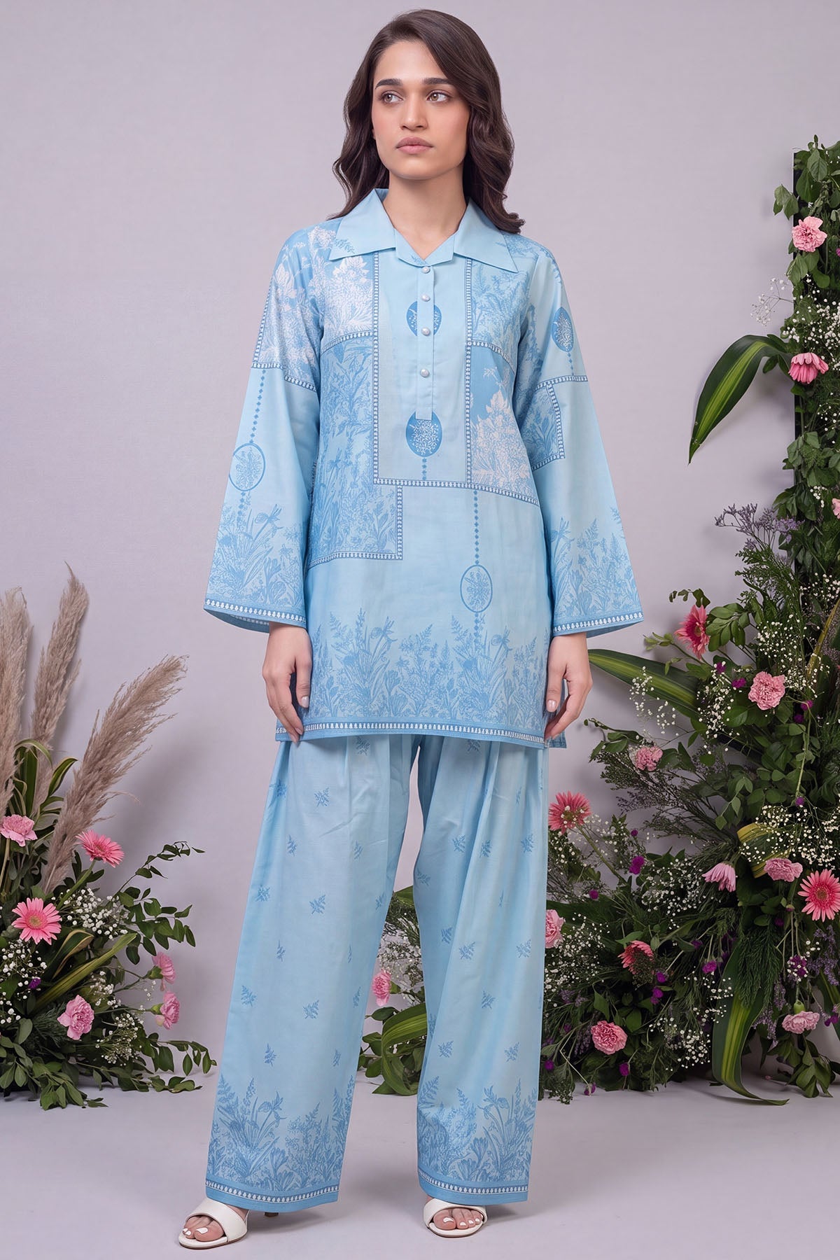 6206-SERENA DIGITAL PRINTED CAMBRIC STITCHED