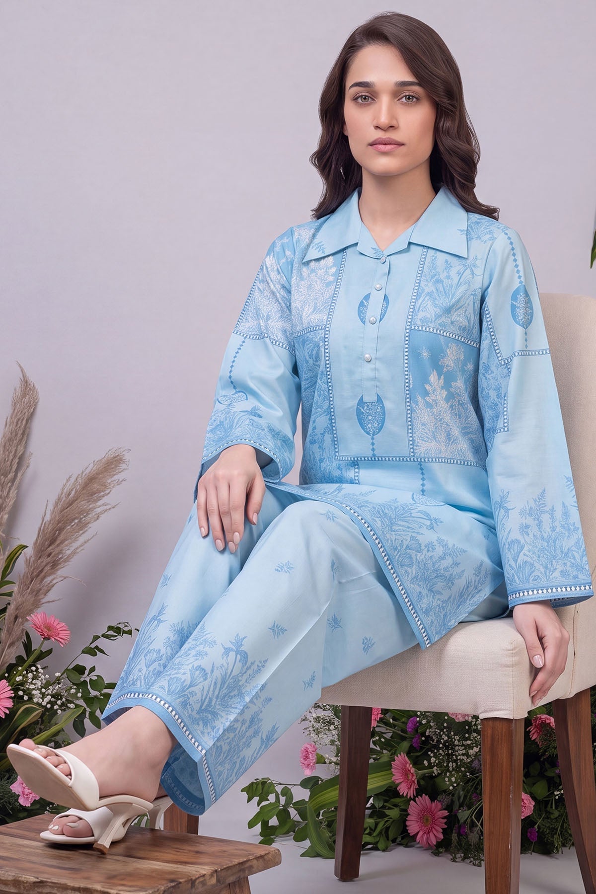 6206-SERENA DIGITAL PRINTED CAMBRIC STITCHED