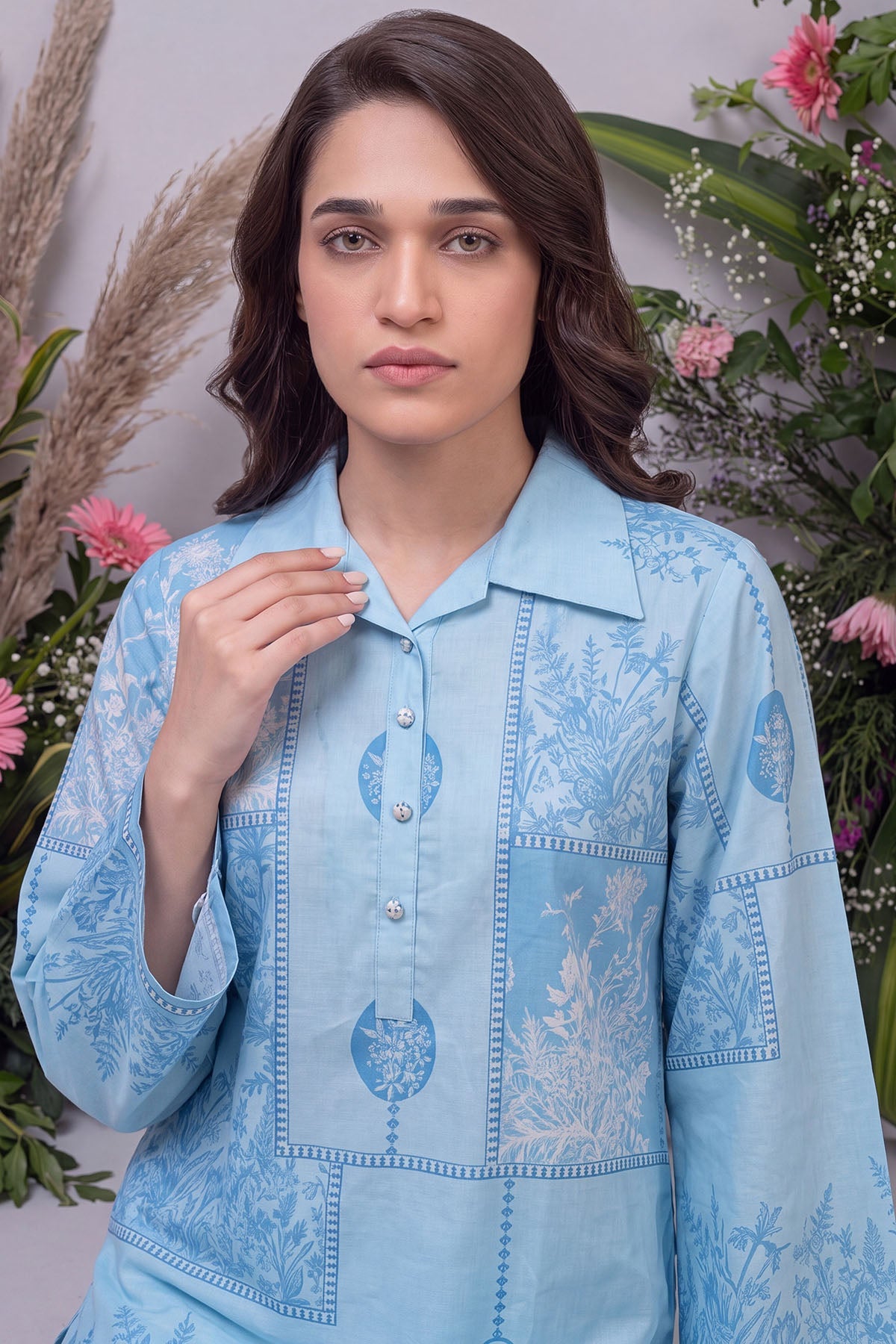 6206-SERENA DIGITAL PRINTED CAMBRIC STITCHED