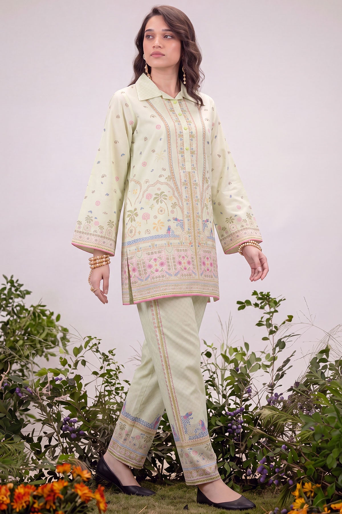 6210-ADVINA DIGITAL PRINTED CAMBRIC STITCHED