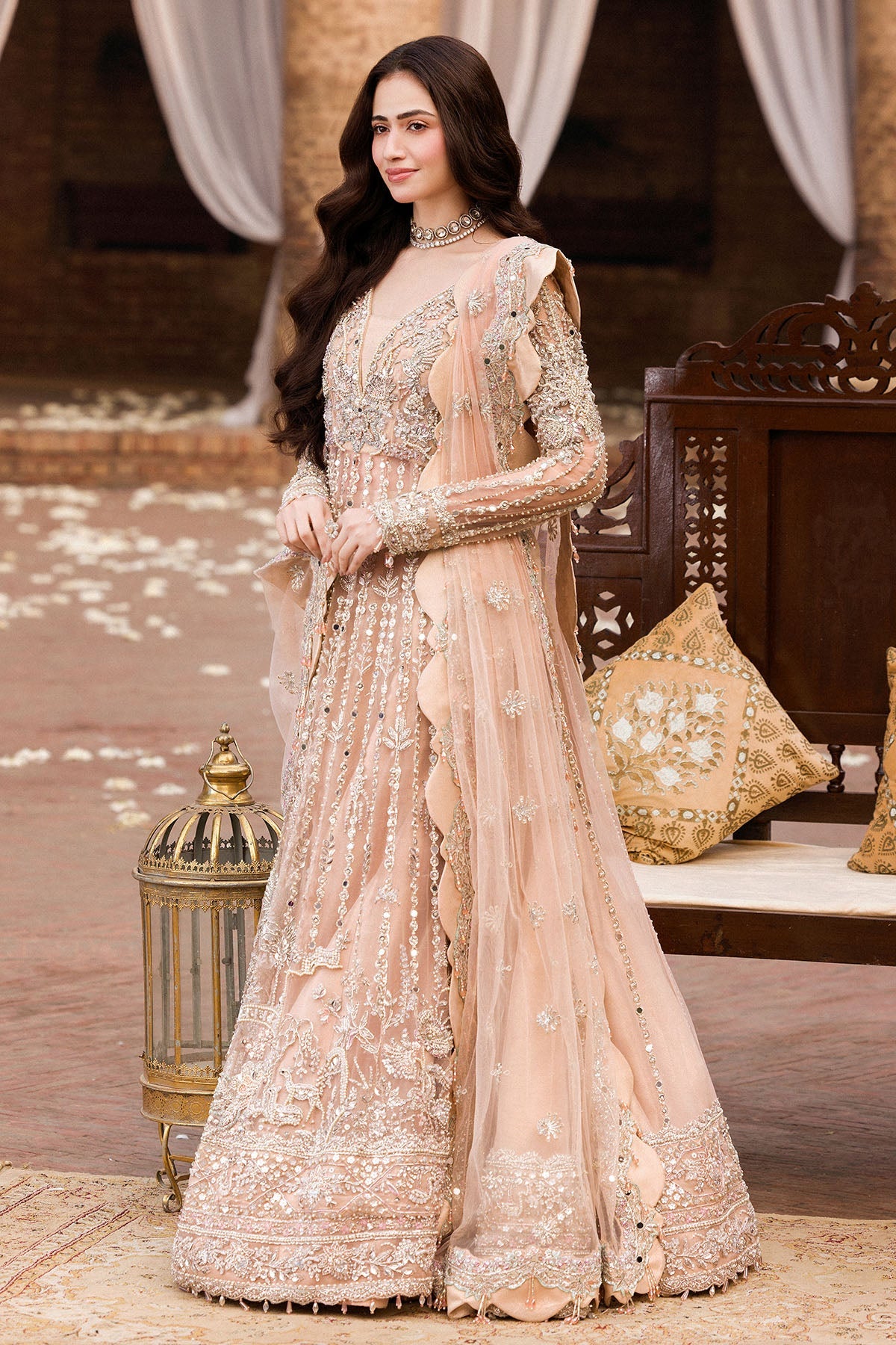 0008-DASTAAN HAND EMBELLISHED SILK NET STITCHED