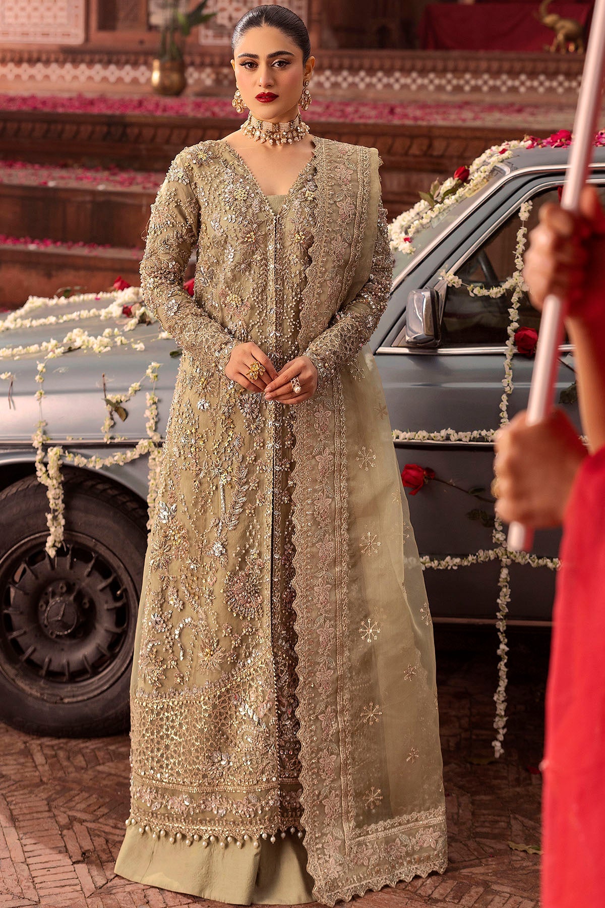 0017-PARINAZ EMBROIDERED ORGANZA STITCHED