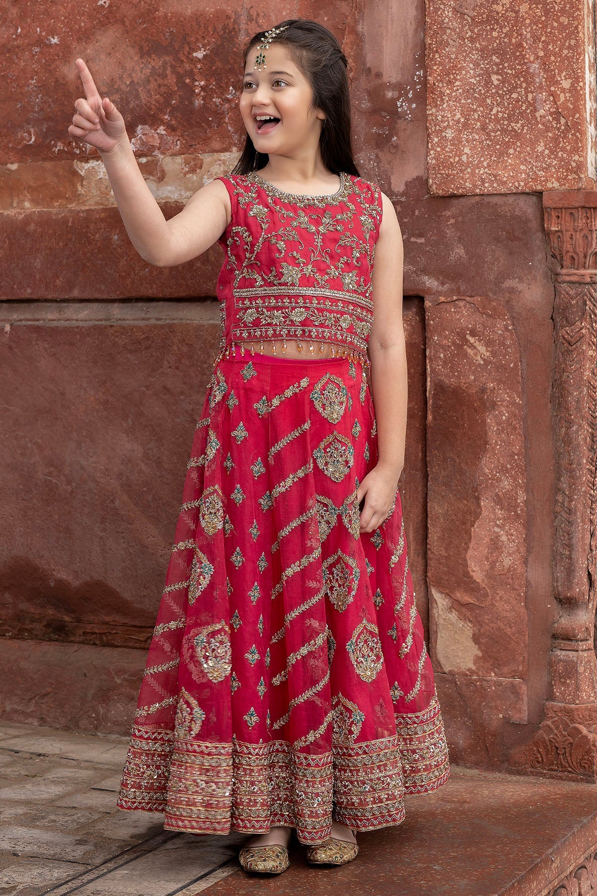 0039-EIMA EMBROIDERED ORGANZA STITCHED