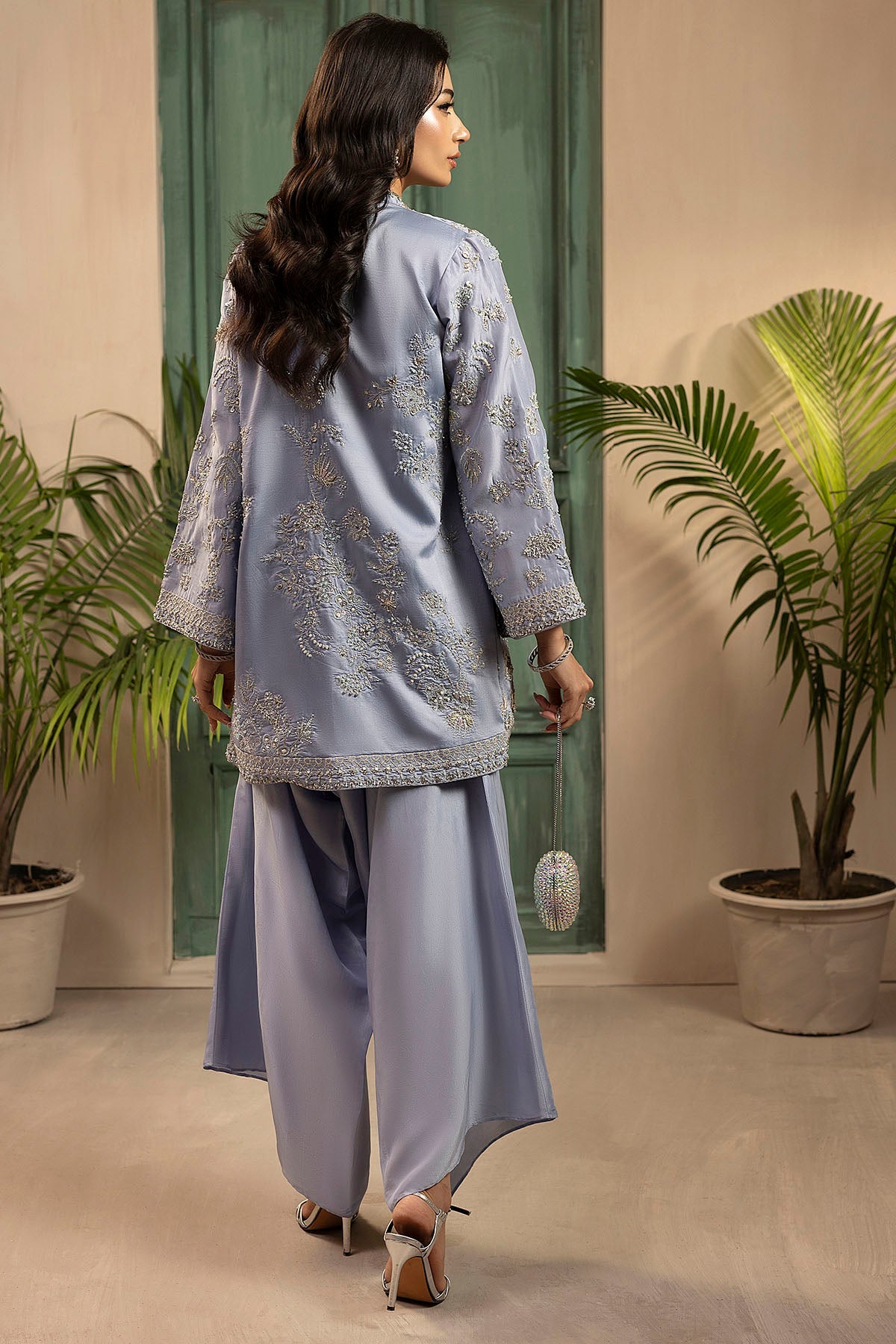 0075-MAHVEEN HAND EMBELLISHED SEESHA SILK STITCHED