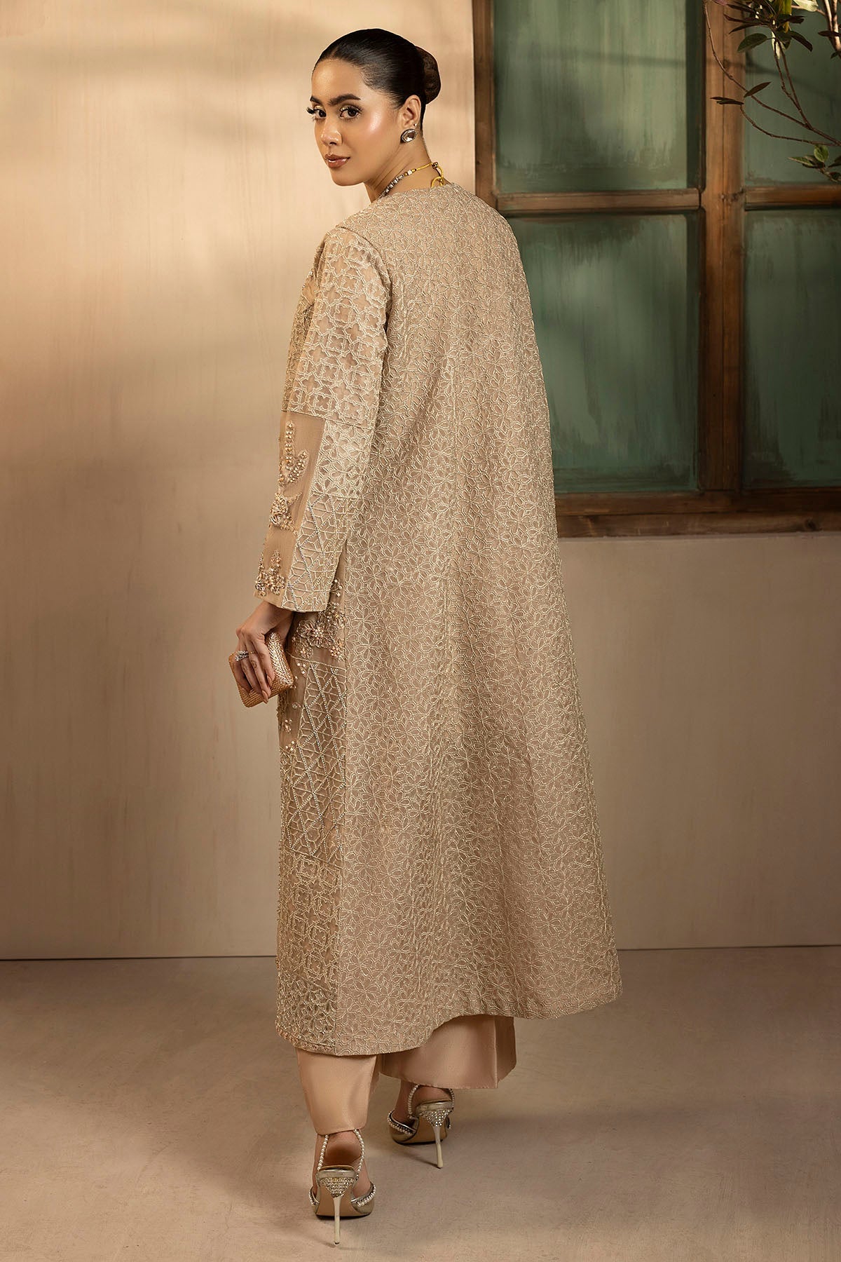 0076-ARISHA EMBROIDERED ORGANZA STITCHED