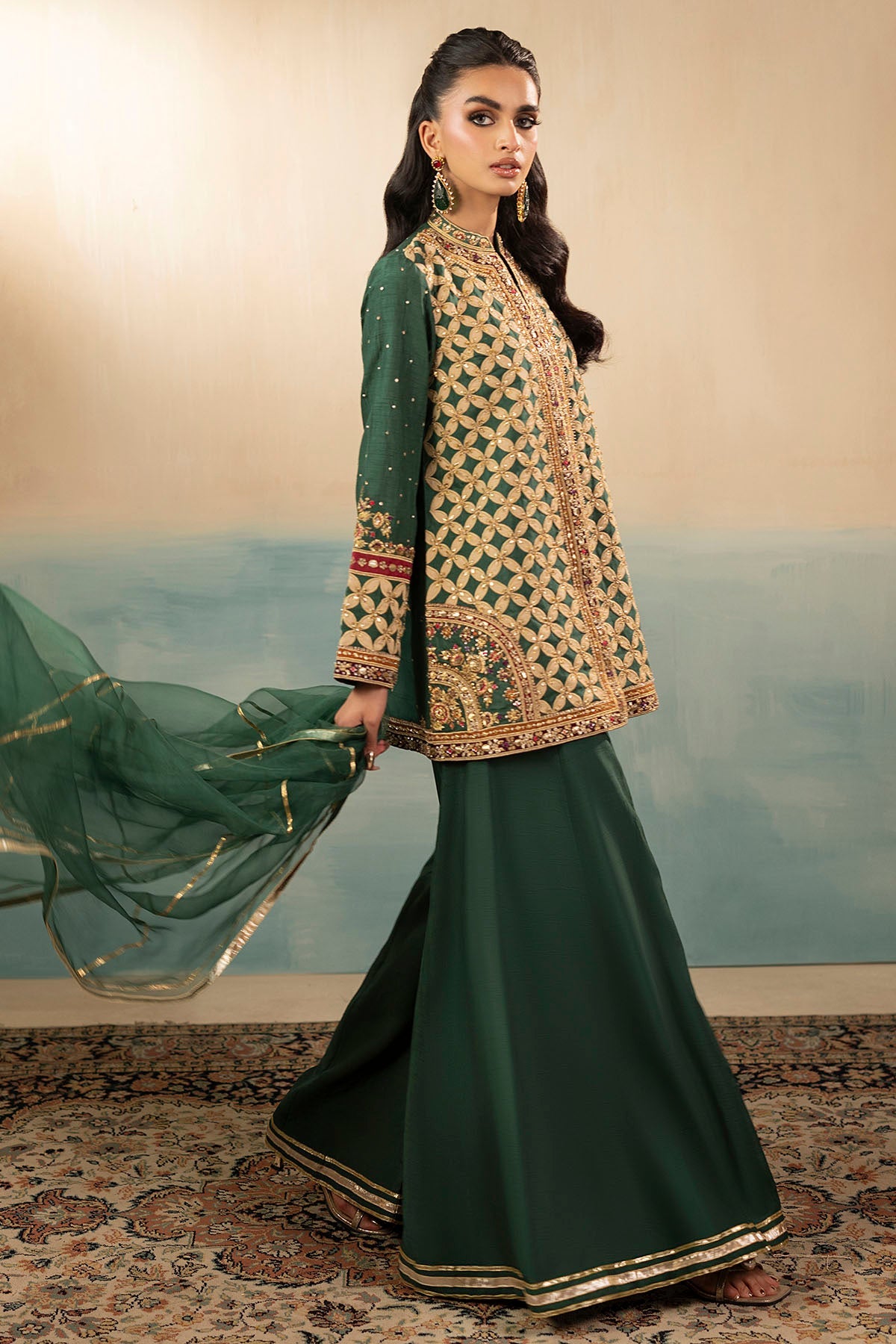 0086-NURE HAND EMBELLISHED SILK STITCHED