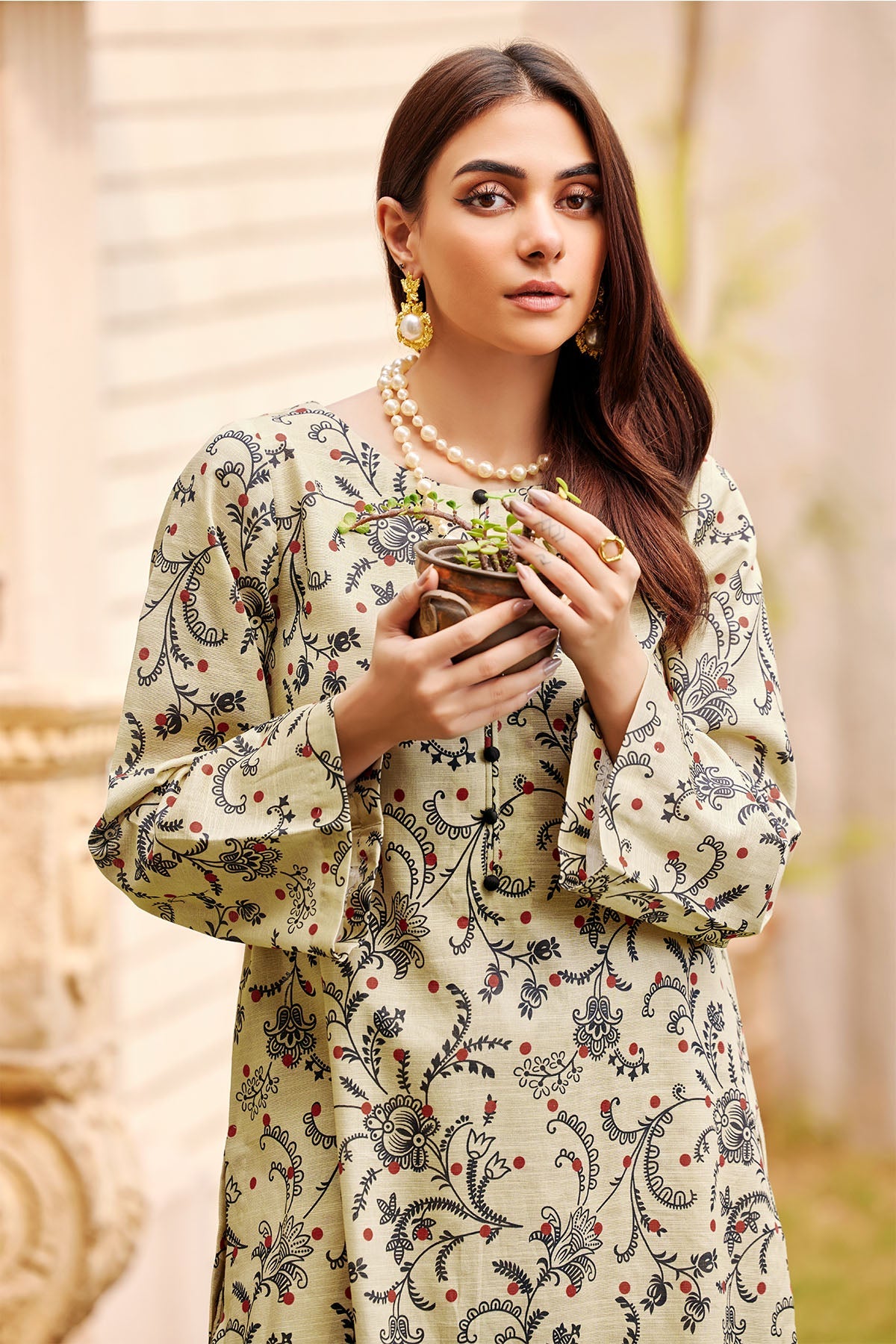 4457-SAMAN DIGITAL PRINTED KHADDAR UNSTITCHED