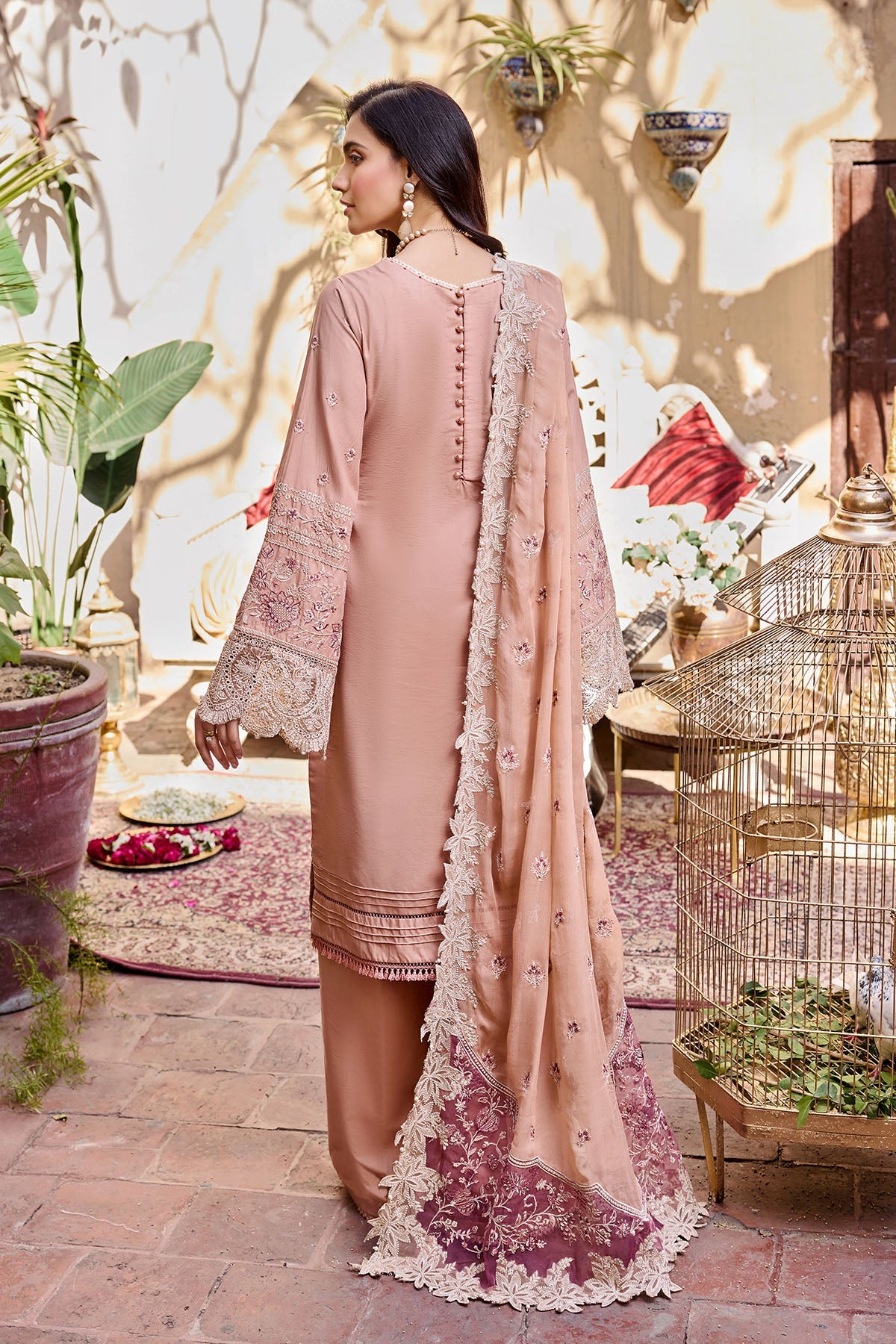 4057-ESMEE EMBROIDERED LAWN STITCHED