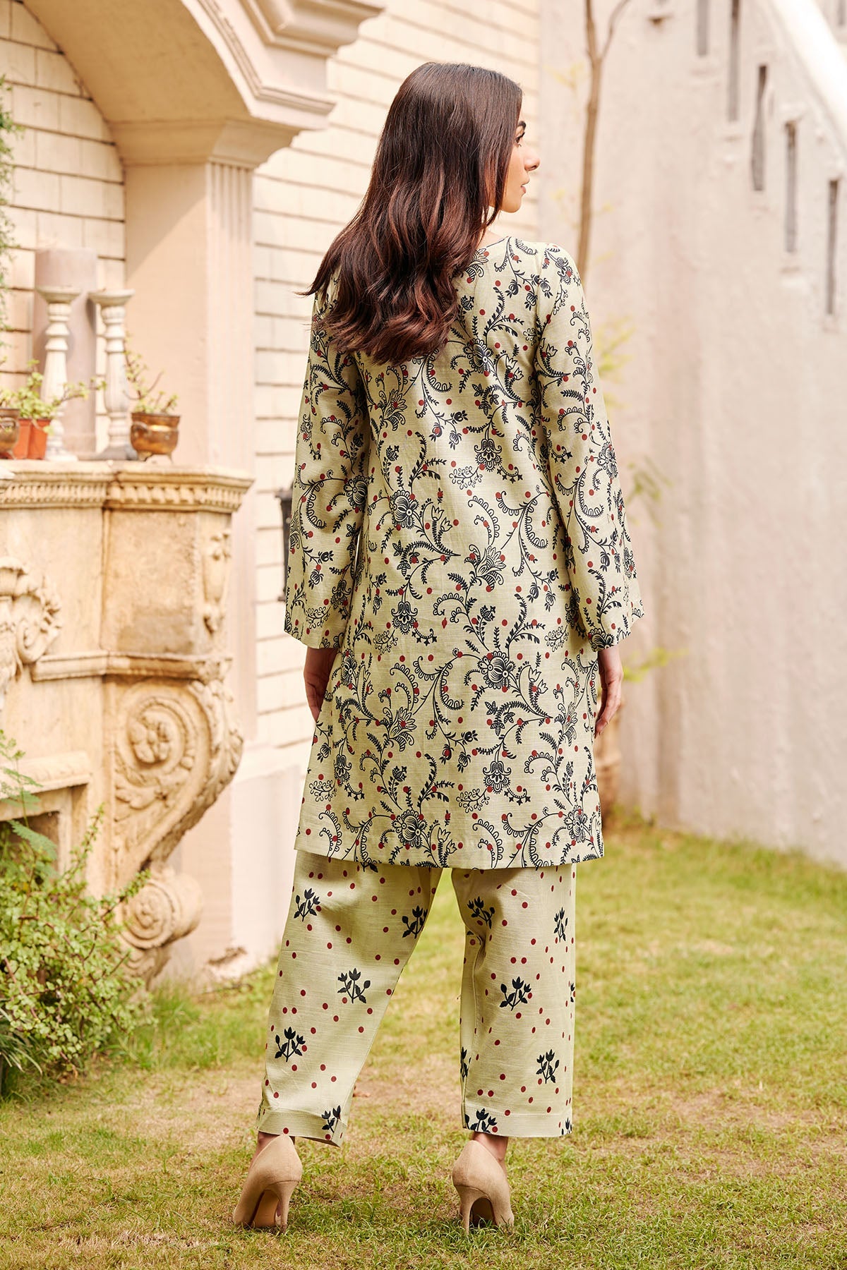 4457-SAMAN DIGITAL PRINTED KHADDAR UNSTITCHED