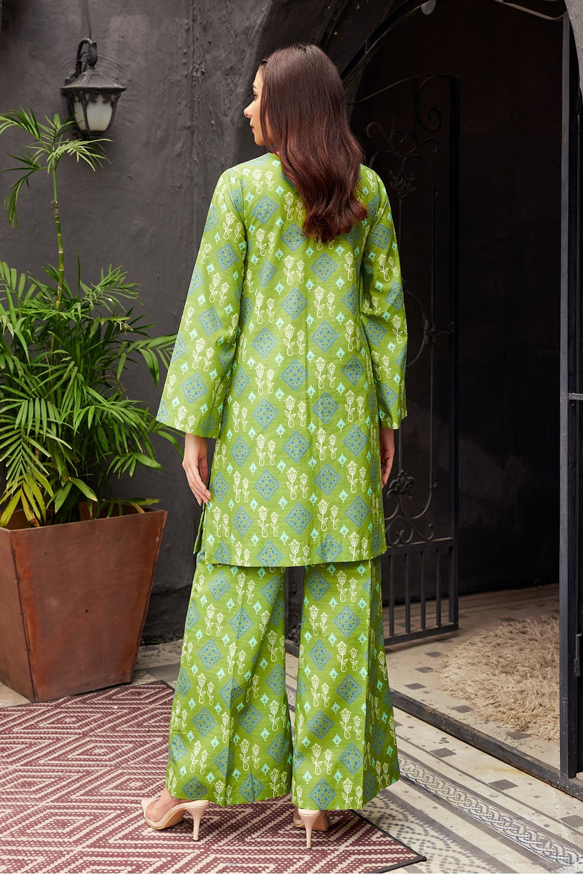 4463-UROOJ DIGITAL PRINTED KHADDAR UNSTITCHED