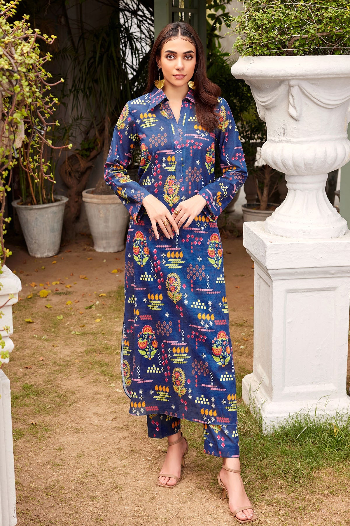 4453-NAAYAAB DIGITAL PRINTED KHADDAR UNSTITCHED