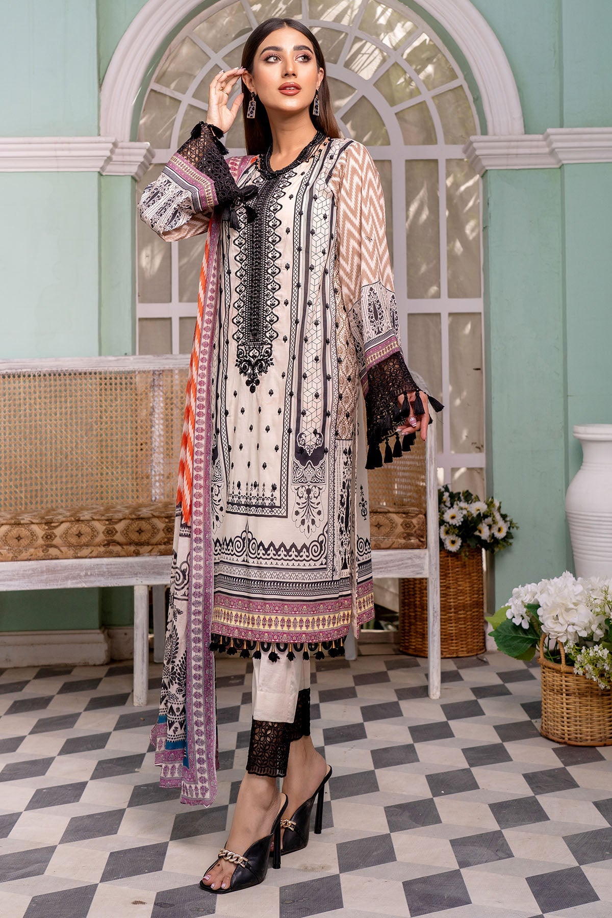 0112-PRINT-A DIGITAL PRINTED LAWN UNSTITCHED