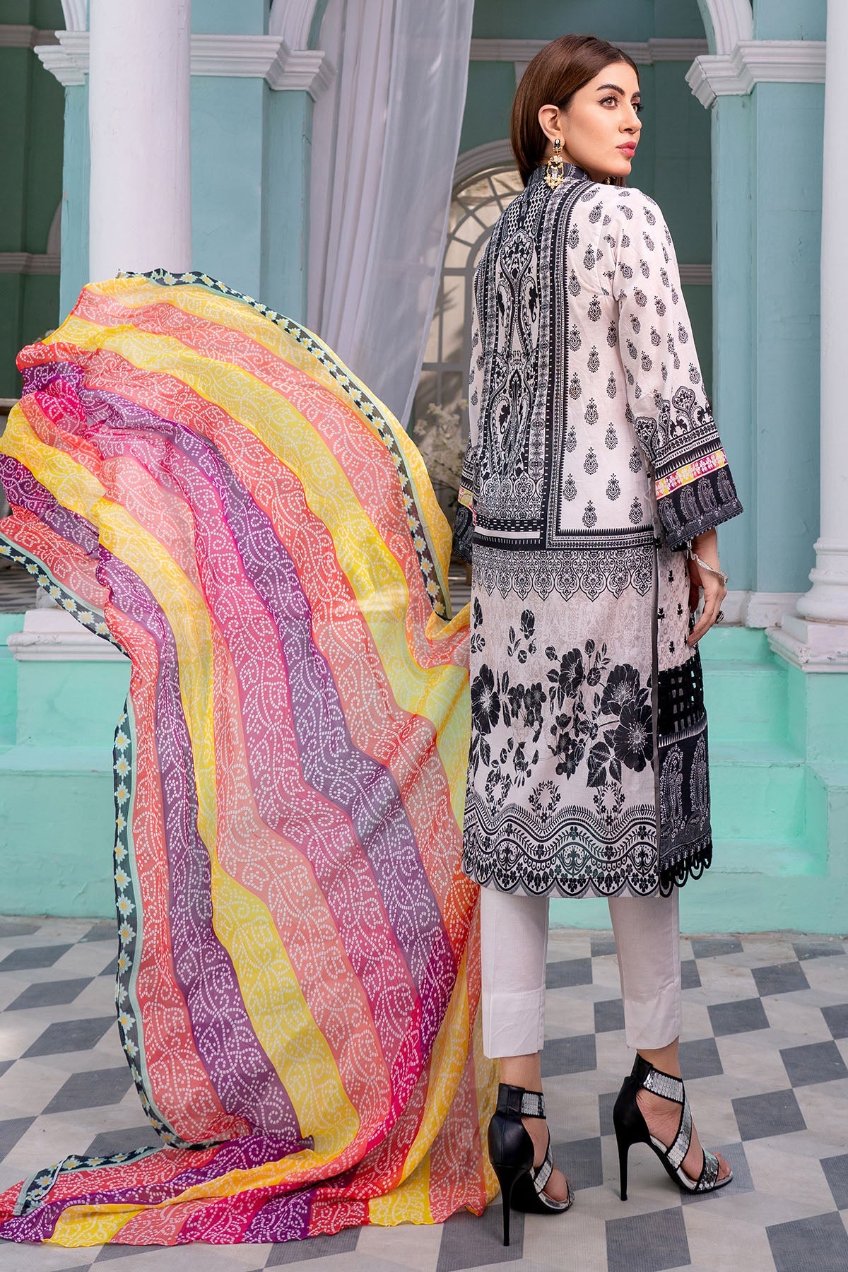 0114-SAFFA DIGITAL PRINTED LAWN UNSTITCHED